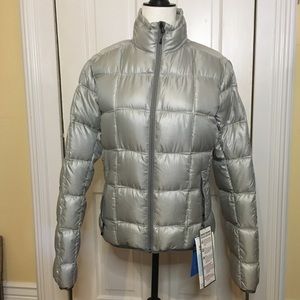 Eddie Beaur first ascent down light sweater